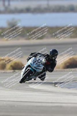 media/Dec-05-2025-CVMA Friday Practice (Fri) [[303bad9a84]]/4-Racer 4-Trackday 1/Session 2 (Turn 14)/